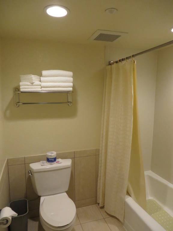 Anaheim Desert Inn & Suites Camera foto
